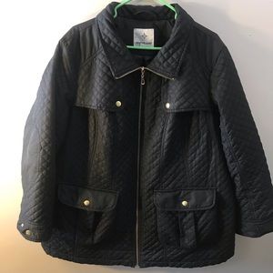 Woman’s 2x Weather Tamer Jacket - multiple pockets- lightweight material